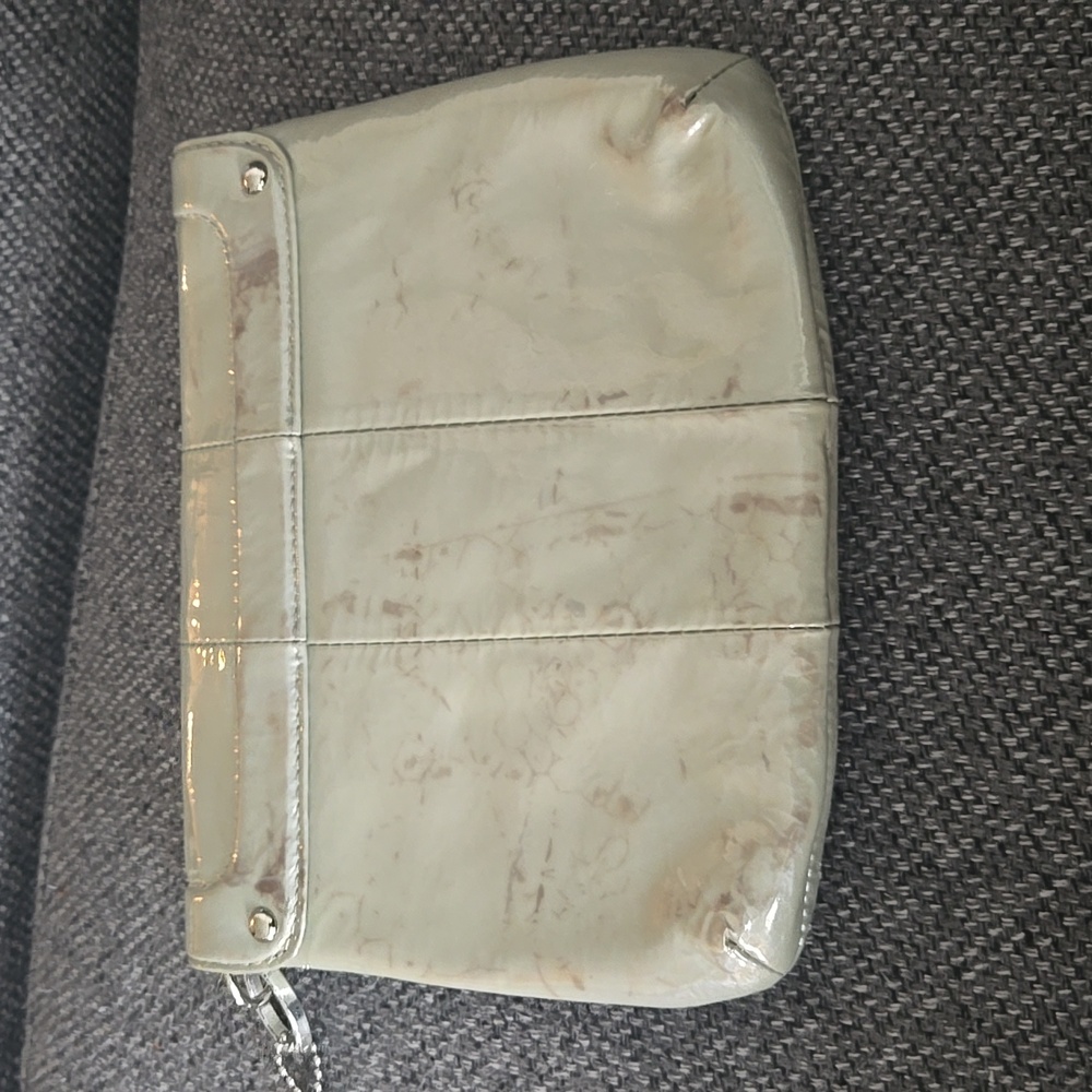 Coach Handbag - Picture 4 of 9